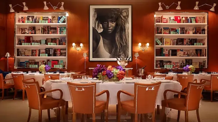 Private group dining at a restaurant arranged by Jampack